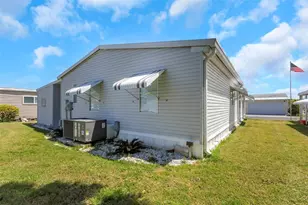 106 Thatch Palm St W, Largo, FL 33770 - Photo 41