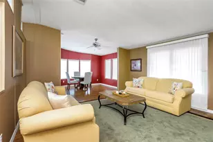 106 Thatch Palm St W, Largo, FL 33770 - Photo 11