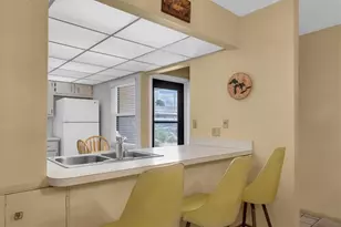 12300 Vonn Rd, Largo, FL 33774 - Photo 11