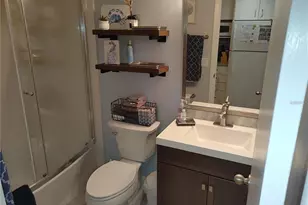 1983 Abrico Dr, Lutz, FL 33558 - Photo 13