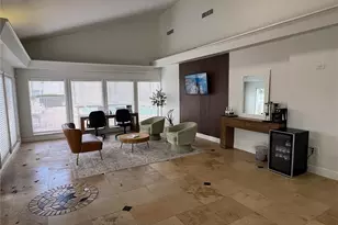 8425 Cerro Cir, Tampa, FL 33617 - Photo 47