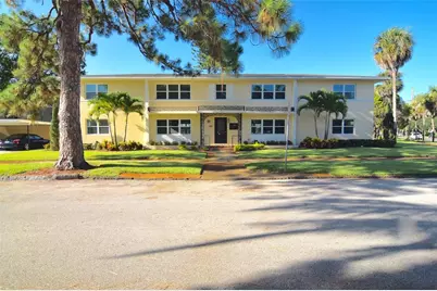 606 12th Avenue NE #2, Saint Petersburg, FL 33701 - Photo 1