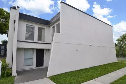 5006 Morro Manor Drive #305, Tampa, FL 33617 - Photo 1
