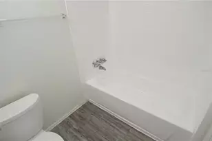 5006 Morro Manor Dr, Tampa, FL 33617 - Photo 45