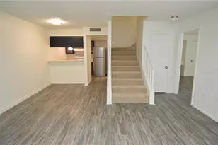 5006 Morro Manor Dr, Tampa, FL 33617 - Photo 9