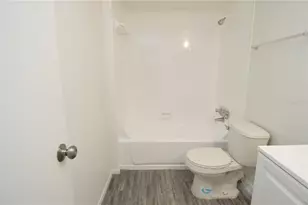 5006 Morro Manor Dr, Tampa, FL 33617 - Photo 59