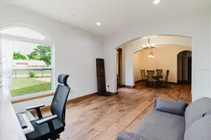 2603 Bismark Dr, Valrico, FL 33596 - Photo 9