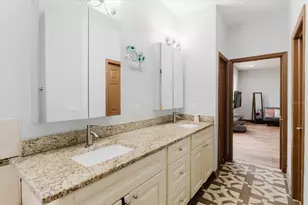 2603 Bismark Dr, Valrico, FL 33596 - Photo 33