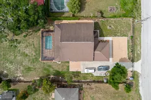 2603 Bismark Dr, Valrico, FL 33596 - Photo 71