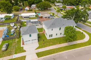 5204 10th St N, Saint Petersburg, FL 33703 - Photo 9