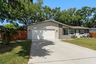 2388 Jones Dr, Dunedin, FL 34698 - Photo 43