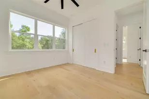 467 34th Ave N, Saint Petersburg, FL 33704 - Photo 31