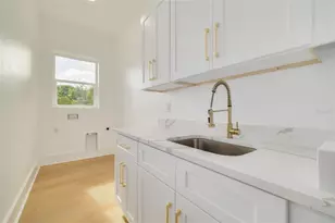 467 34th Ave N, Saint Petersburg, FL 33704 - Photo 35