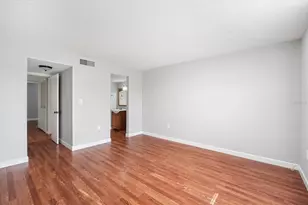 811 Russell Ln, Brandon, FL 33510 - Photo 17