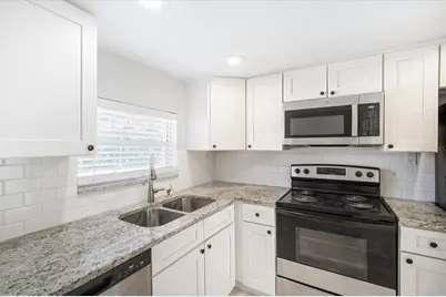 811 Russell Lane #309, Brandon, FL 33510 - Photo 3