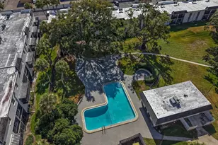 811 Russell Ln, Brandon, FL 33510 - Photo 23