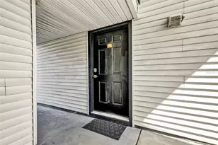 704 Haven Pl, Tarpon Springs, FL 34689 - Photo 5