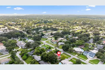 1830 Lakeview Rd, Clearwater, FL 33764 - Photo 37