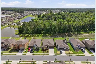 1681 Red Loop, Lakeland, FL 33801 - Photo 3