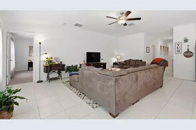 1681 Red Loop, Lakeland, FL 33801 - Photo 9