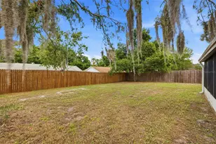 8522 Caladesi Island Dr, Temple Terrace, FL 33637 - Photo 21