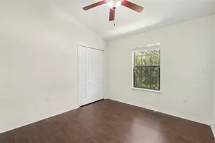 5520 Kinglethill Dr, Lithia, FL 33547 - Photo 9