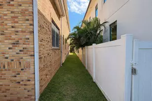 441 Lucerne Ave, Tampa, FL 33606 - Photo 3