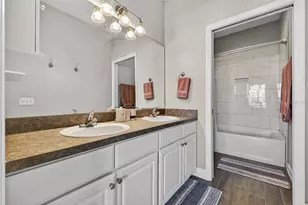 3108 Toscana Cir, Tampa, FL 33611 - Photo 17