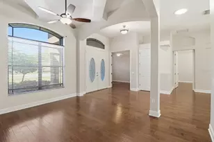 5902 Hammock Woods Dr, Odessa, FL 33556 - Photo 7