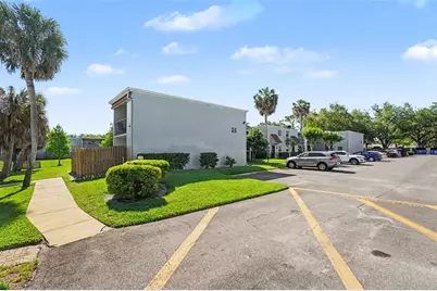 2845 Somerset Park Drive #101, Tampa, FL 33613 - Photo 21
