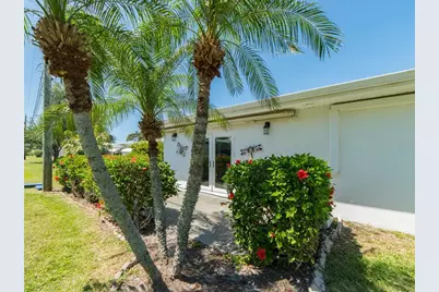 9227 143rd Street, Seminole, FL 33776 - Photo 37