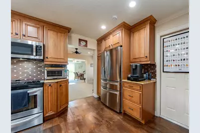 9227 143rd Street, Seminole, FL 33776 - Photo 15