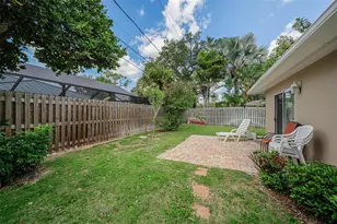 253 Park Cir S, Dunedin, FL 34698 - Photo 35