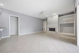 18629 Avenue Capri, Lutz, FL 33558 - Photo 11