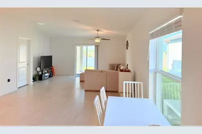 35080 Brackett Bend, Zephyrhills, FL 33541 - Photo 7