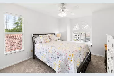 4815 Queen Palm Terrace NE, Saint Petersburg, FL 33703 - Photo 37
