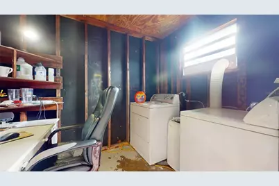 4728 W Bay Avenue, Tampa, FL 33616 - Photo 21