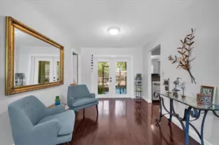 25 Harbor Woods Cir, Safety Harbor, FL 34695 - Photo 11
