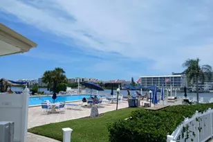 10350 Imperial Point Dr W, Largo, FL 33774 - Photo 47