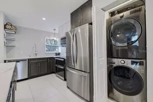 347 Ling A Mor Terrace S, Saint Petersburg, FL 33705 - Photo 15