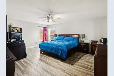 12123 Fern Blossom Drive, Gibsonton, FL 33534 - Photo 17