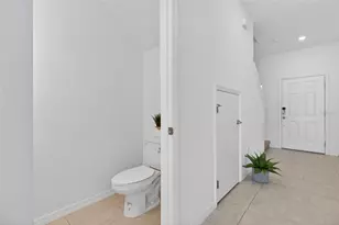 2339 Alee Ln, Wesley Chapel, FL 33543 - Photo 21