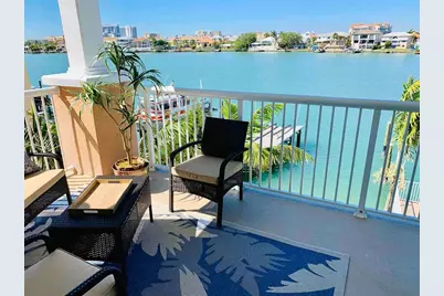 706 Bayway Boulevard #301, Clearwater Beach, FL 33767 - Photo 3