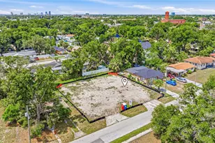 1712 W St Conrad St, Tampa, FL 33607 - Photo 7