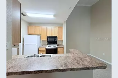 10213 Courtney Palms Boulevard #301, Tampa, FL 33619 - Photo 7