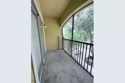10213 Courtney Palms Boulevard #301, Tampa, FL 33619 - Photo 17