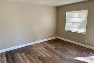 3906 E Bird St, Tampa, FL 33604 - Photo 3