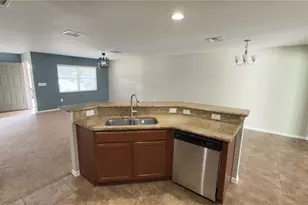 27507 Desert Willow Way, Wesley Chapel, FL 33544 - Photo 7