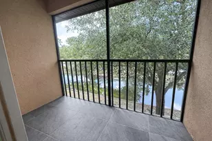 14639 Par Club Circle, Tampa, FL 33618 - Photo 9