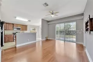 1664 Portsmouth Lake Dr, Brandon, FL 33511 - Photo 9